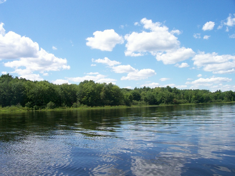 Buffumville Lake